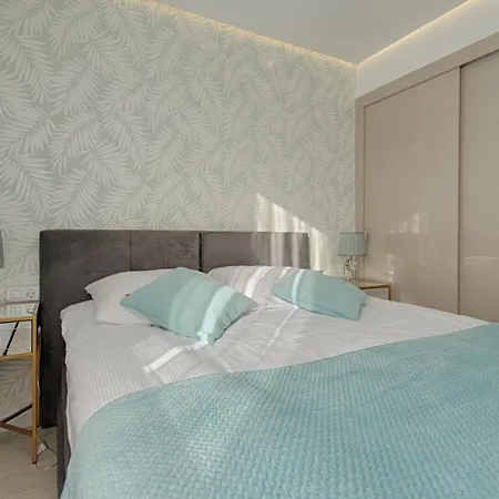 Lux Ocean Garden - Playa Paraiso - 2 Bedrooms, 2 Bathrooms, Big Terrace 아파트 아데제